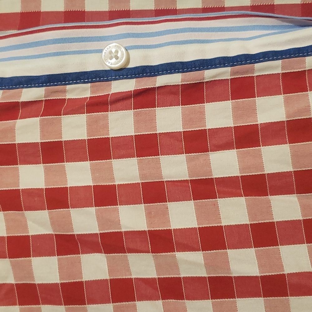 Button down - Picture 4 of 4